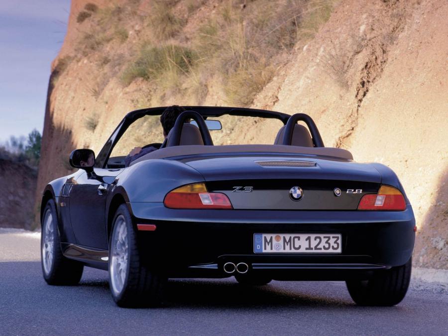  BMW Z3 2.8 Roadster 1997 года  (фото 4 из 4)